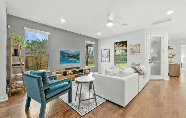 3118 CORBIN LN