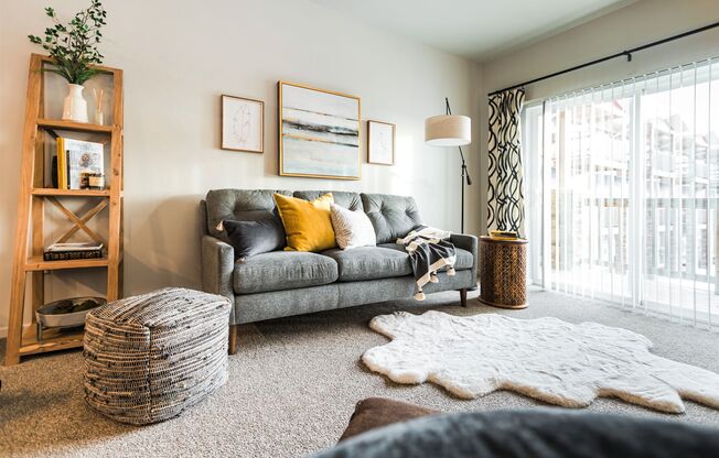 1 bed, 1 bath, 720 sqft, $1,440, Unit 201
