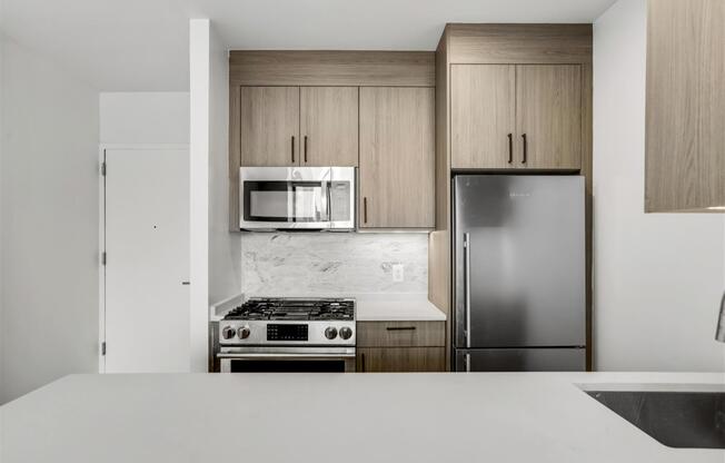200 W 60th St #23H