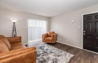 Our Neighborhood - Oaks at Creekside Apartments - Temple, TX