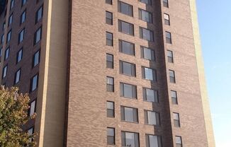 700 E. 8th St. Unit 7R