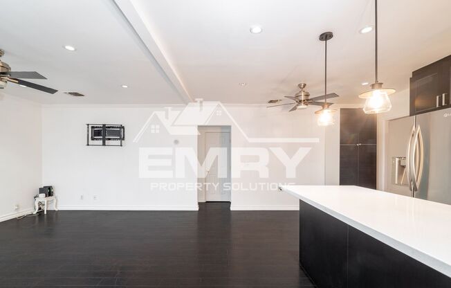 Primary Home and ADU for rent Division St Los Angeles Amazing Deal!!!