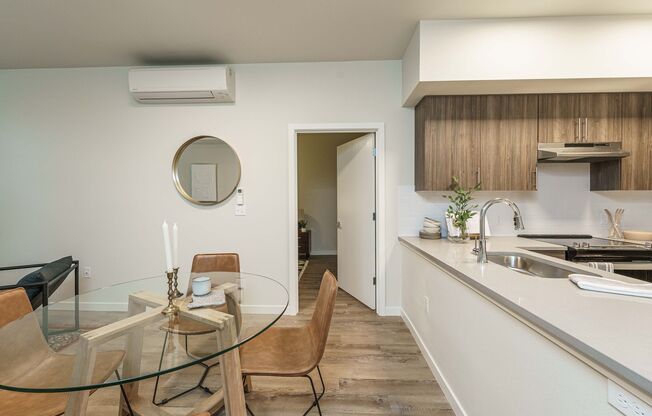 2 beds, 2 baths, 1,021 sqft, $2,070, Unit 510