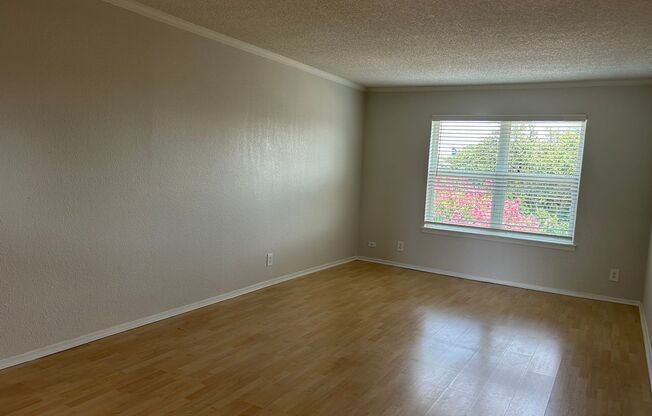 1 bed, 1 bath, 750 sqft, $1,115, Unit ABB-2-306
