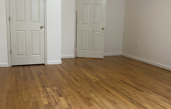 534 W 150 ST