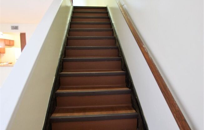 Lovely 2 Bedroom, 2 1/2 bath townhome in Orlando!