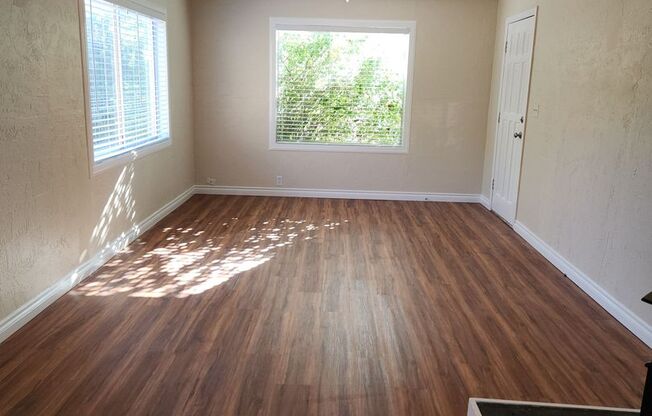 4 Bedroom 1 Bath House