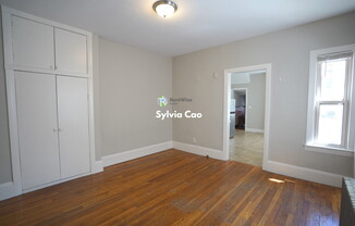 218 Banks St Apt 7