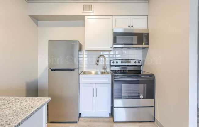 Studio, 1 bath, 329 sqft, $695, Unit 529
