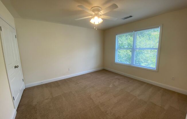 PRE-LEASING FOR FALL 2026!