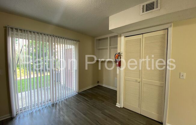 2 beds, 1.5 baths, 1,050 sqft, $995, Unit D