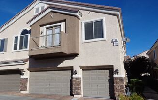 Gorgeous Townhome in Gated Community!
