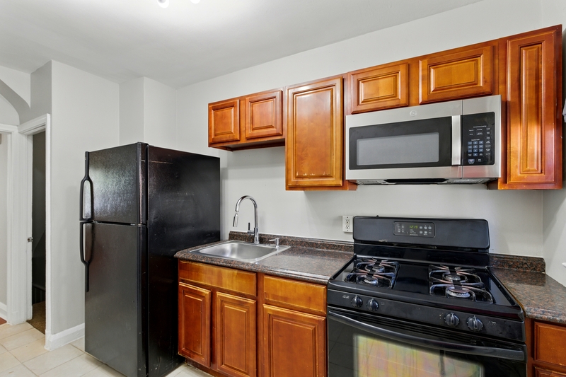 5306 READY AVE