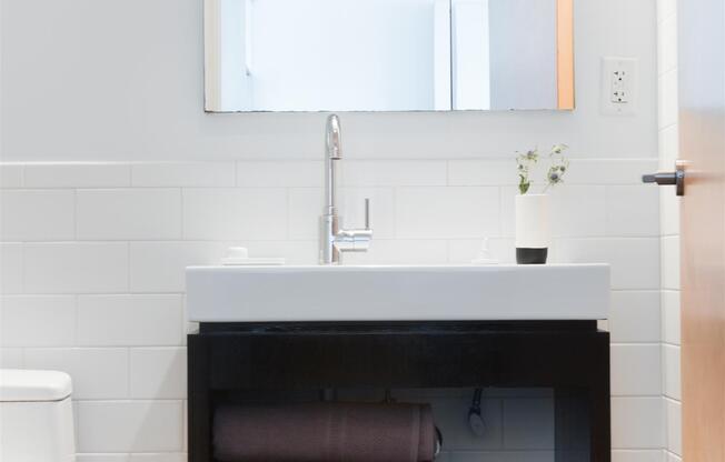 2 beds, 1 bath, $5,202, Unit 625