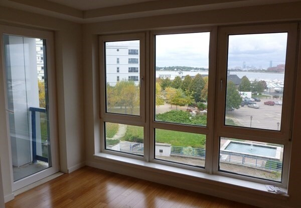 2 beds, 2 baths, 1,452 sqft, $3,850, Unit 305e