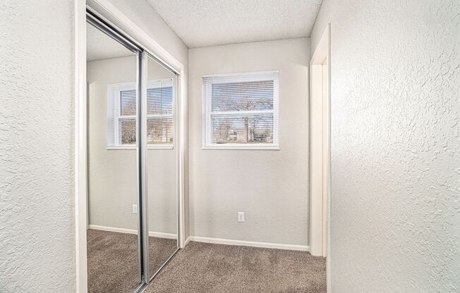 1 bed, 1 bath, 407 sqft, $850, Unit 2348 Unit #08