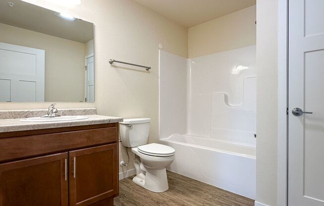 3 beds, 2 baths, 1,186 sqft, $1,385, Unit FL 5859-19