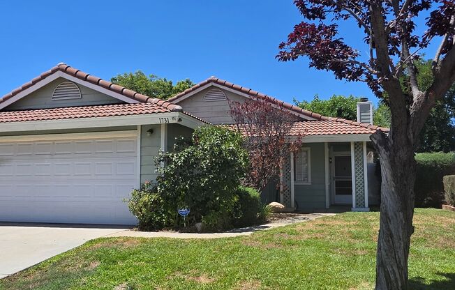 Two Bedroom, Two Bathroom Home in Beaumont!