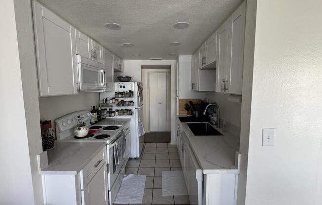 333 Orange Avenue Unit 32