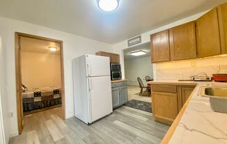 2 beds, 1 bath, $1,200