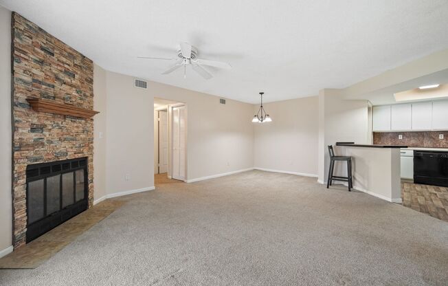 2 bedrooms, 2 baths, downstair unit in Chesapeake