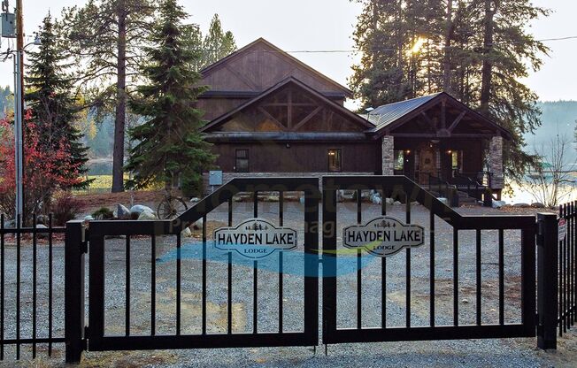 Stunning Luxury Hayden Lake Lodge with 5 Bedrooms and 4 Bathrooms and a Private Dock on Hayden Lake!