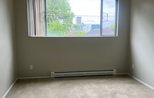 2 beds, 1 bath, 856 sqft, $1,850, Unit 405