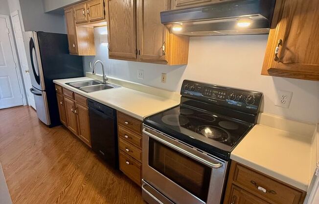 815 Deering Rd