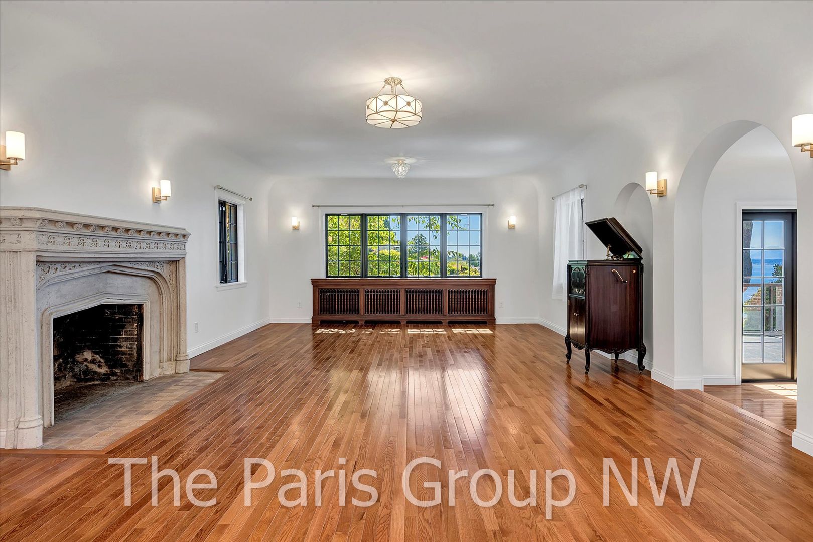 Amazing 1932 Blue Ridge Castle * Stunning 2025 Restoration * Community Pool, Tennis & Beach