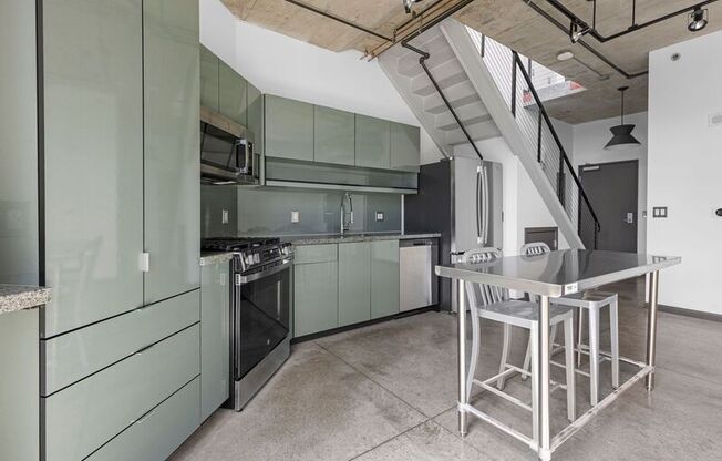 1030 NW 12th Avenue #131