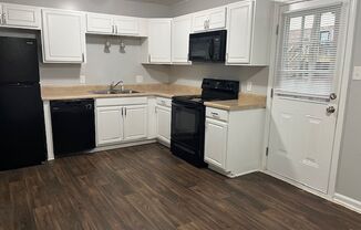 2 beds, 1.5 baths, 1,050 sqft, $1,425, Unit 510-B SH