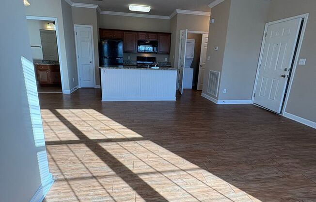 1 bed, 1 bath, 780 sqft, $795, Unit 252-H