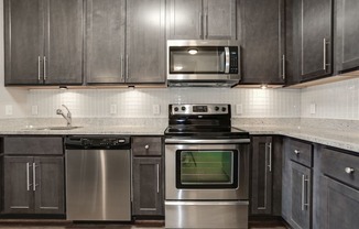 Electric Range In Kitchen at 800 Carlyle, Alexandria, 22314