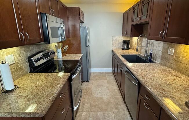 Old Town Scottsdale Condo For Rent!