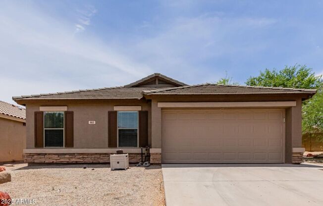 Welcome to your perfect 3 Bedroom plus a Den home with great community amenities!!