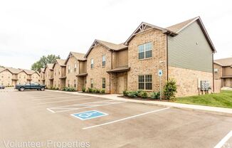 1060 W Creek Coyote Trail