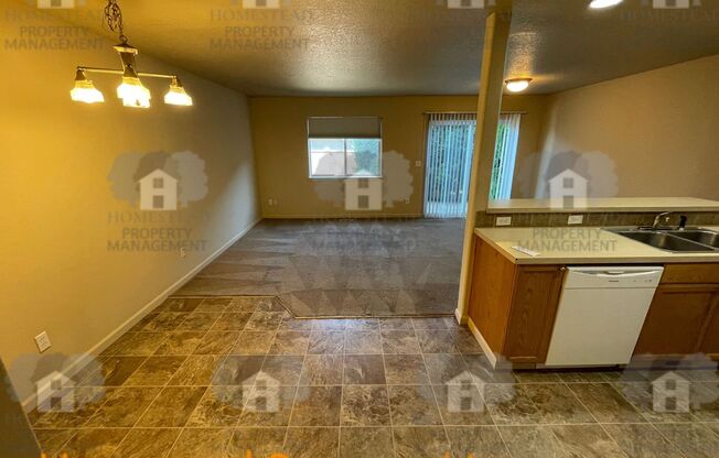 Perfect commuter location!