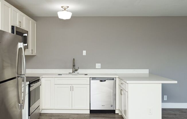 1 bed, 1 bath, 700 sqft, $1,895, Unit 306