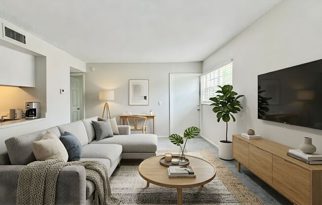 1 bed, 1 bath, 643 sqft, $1,295