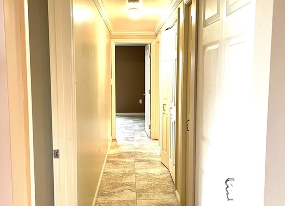 3 beds, 2 baths, 1,644 sqft, $3,800, Unit 711