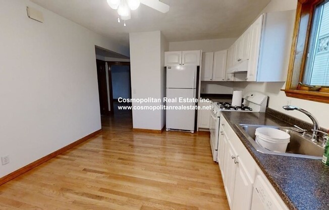 2 beds, 1 bath, 900 sqft, $2,500, Unit 1