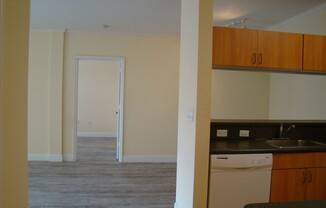 2 beds, 2 baths, $2,150, Unit 10204-D2 - Bostonian