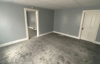 2 beds, 1 bath, $1,000