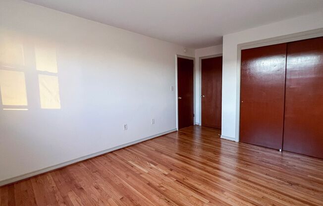 1 bed, 1 bath, 600 sqft, $1,300, Unit C2