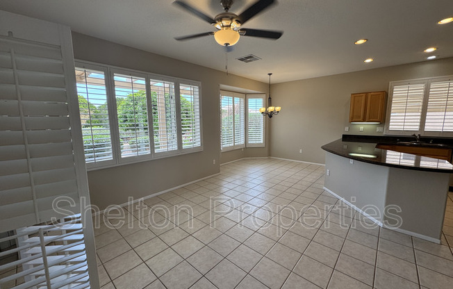 22107 N VETERANS DR