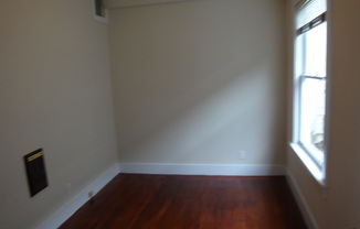 1 bed, 1 bath, $1,995, Unit 54