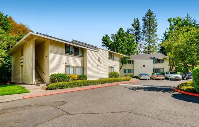 Mountain Knolls | Exterior Building