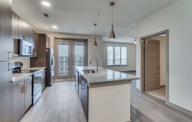 1 bed, 1 bath, 689 sqft, $1,335, Unit 1130