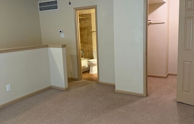 1 bed, 1 bath, 682 sqft, $905, Unit 316