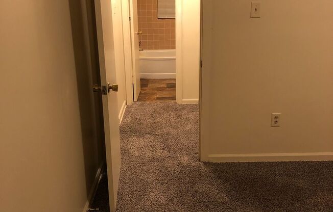1 bed, 1 bath, 580 sqft, $625, Unit 1500-703